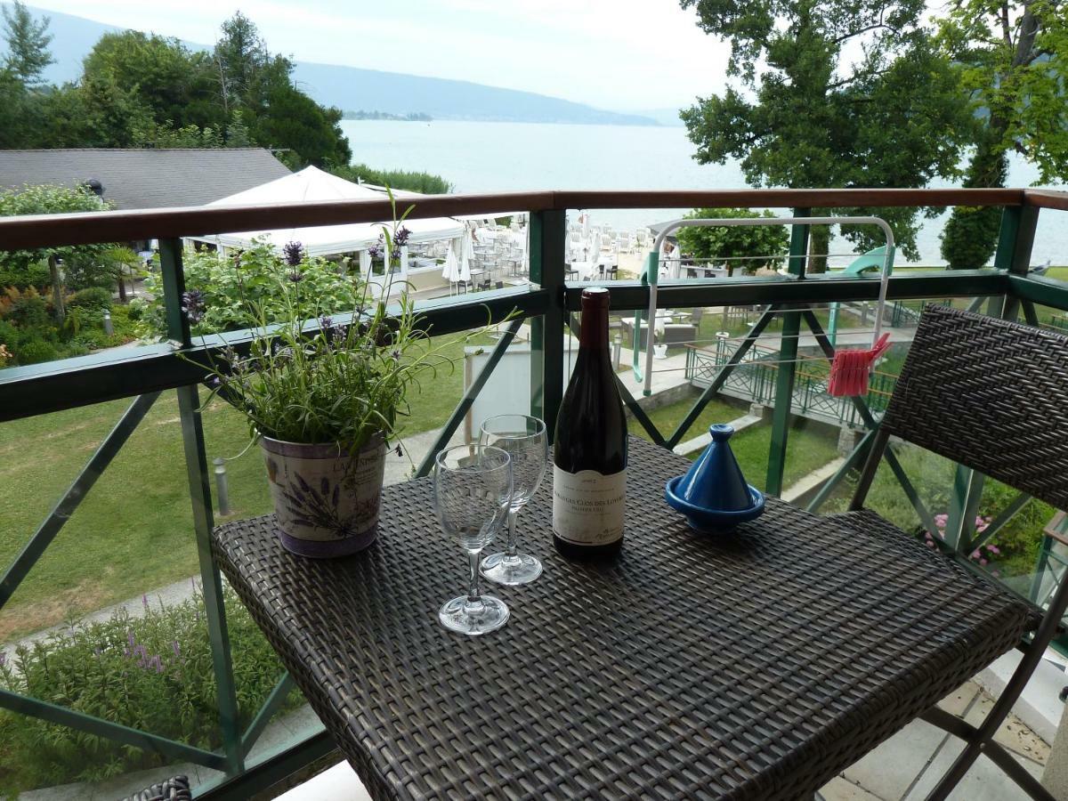 La Baie Des Voiles ,Vue Lac D'Annecy ,Plage Privee Duingt Exterior photo