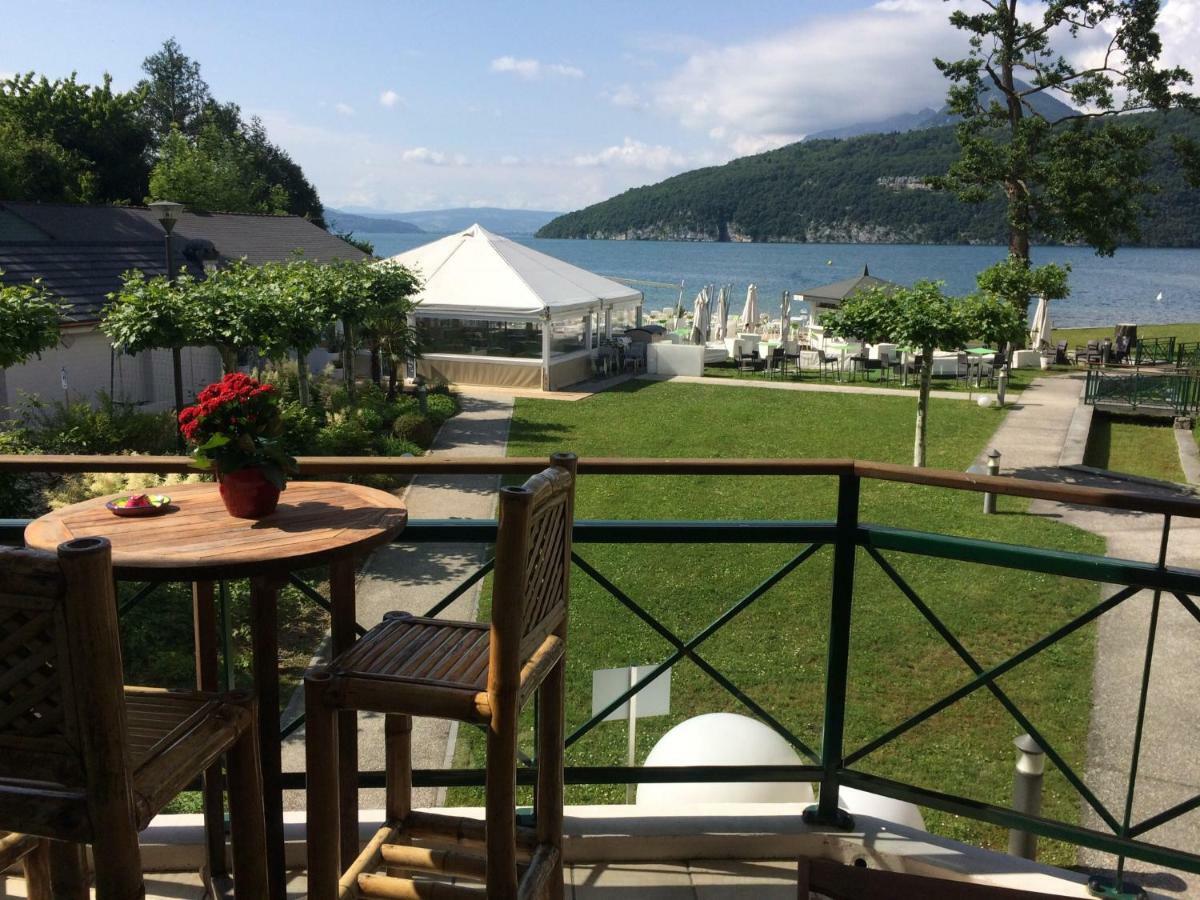 La Baie Des Voiles ,Vue Lac D'Annecy ,Plage Privee Duingt Exterior photo